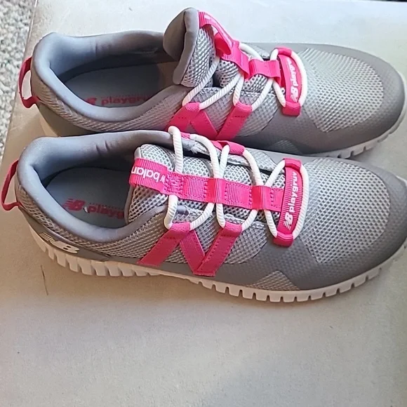 NEW BALANCE GIRLS PINK AND GRAY SIGNATURE ATHLETIC SHOES SIZE 7 - Picture 2 of 12